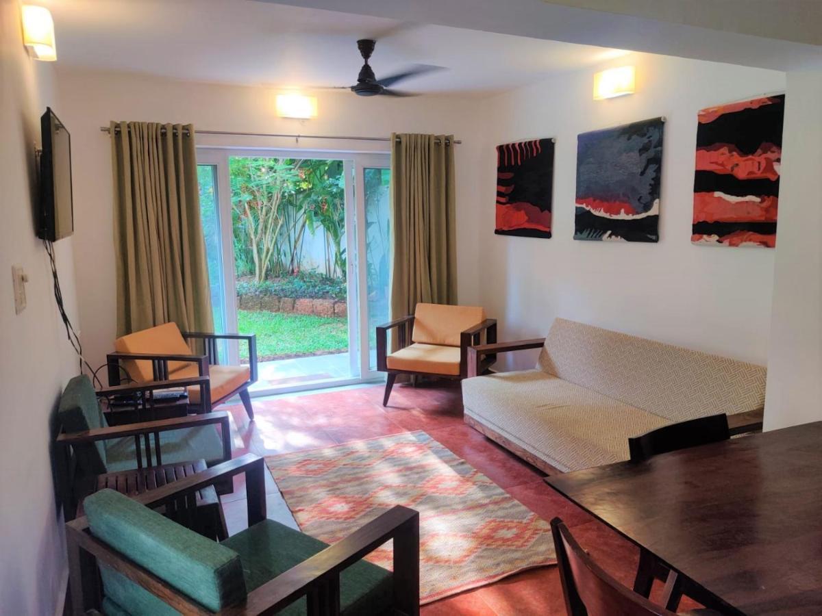 Jungle Hut-Annabelle'S Beach Apartments At Bernard Simao,Calangute,Goa Candolim Exterior photo