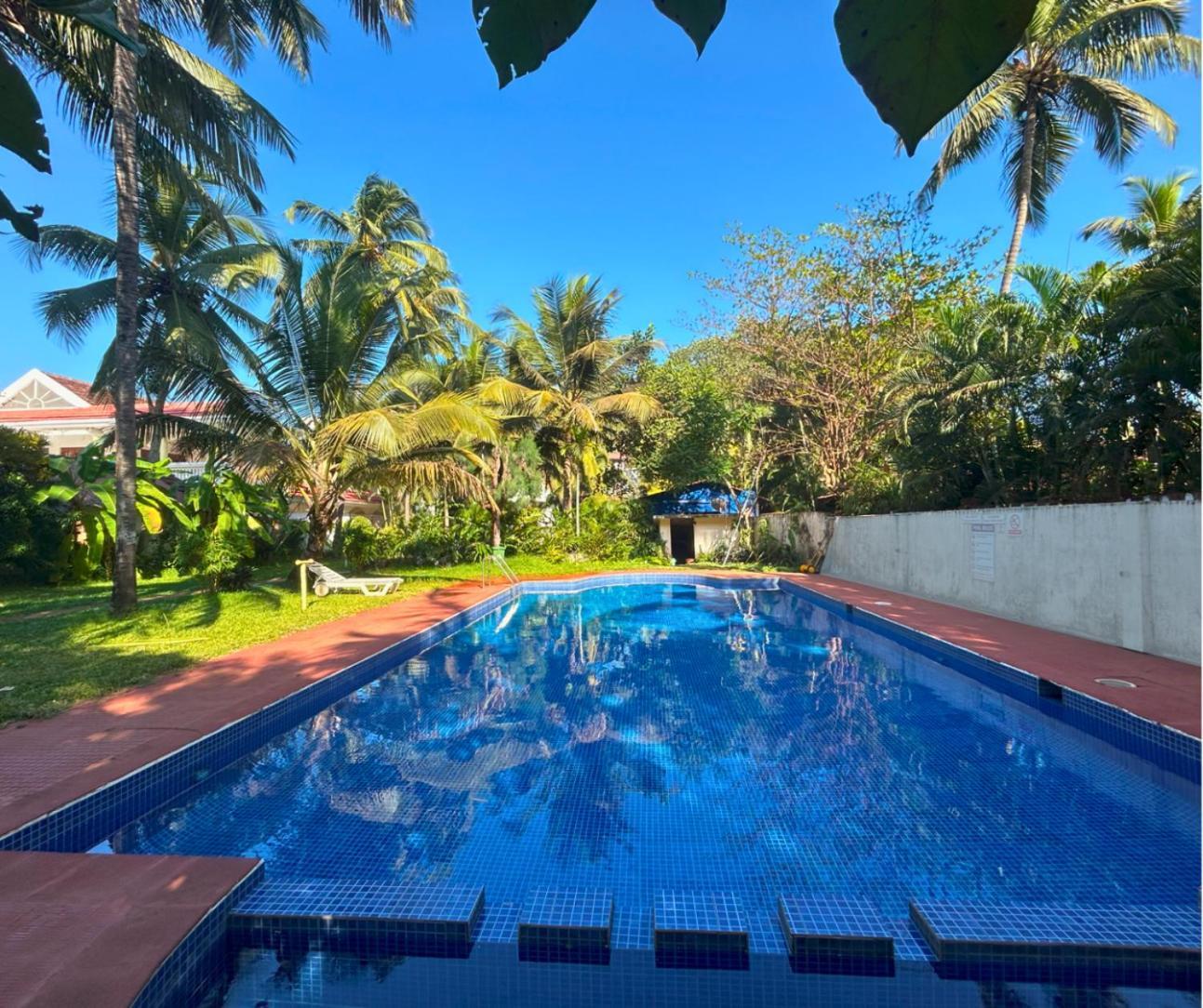 Jungle Hut-Annabelle'S Beach Apartments At Bernard Simao,Calangute,Goa Candolim Exterior photo