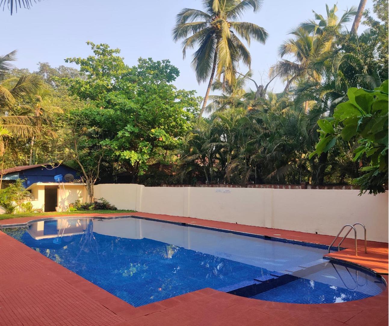 Jungle Hut-Annabelle'S Beach Apartments At Bernard Simao,Calangute,Goa Candolim Exterior photo