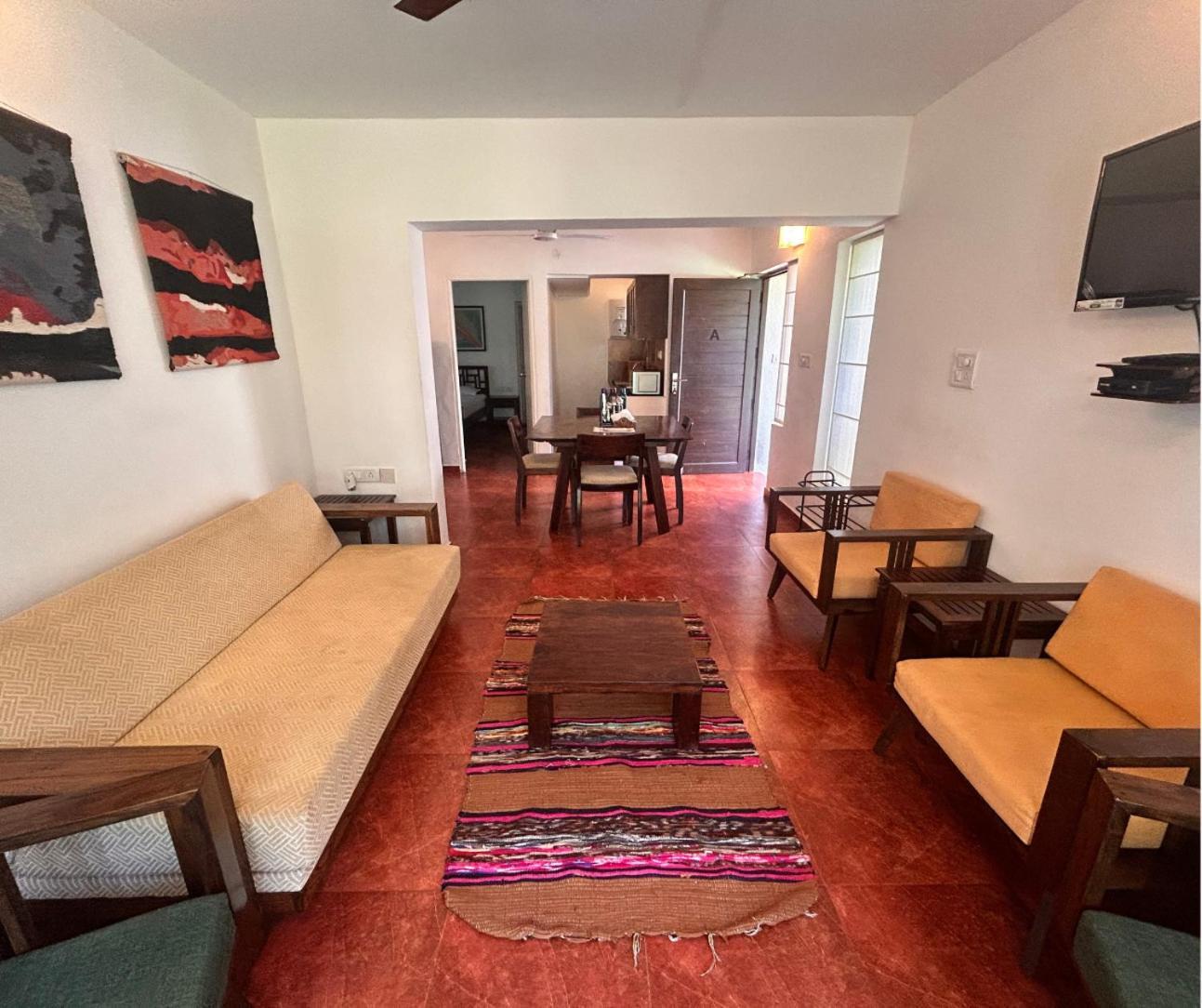 Jungle Hut-Annabelle'S Beach Apartments At Bernard Simao,Calangute,Goa Candolim Exterior photo